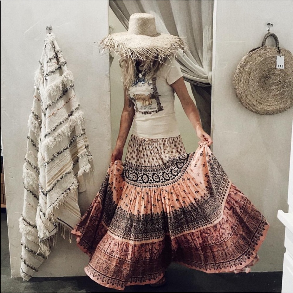 SPELL LIONHEART SKIRT size L